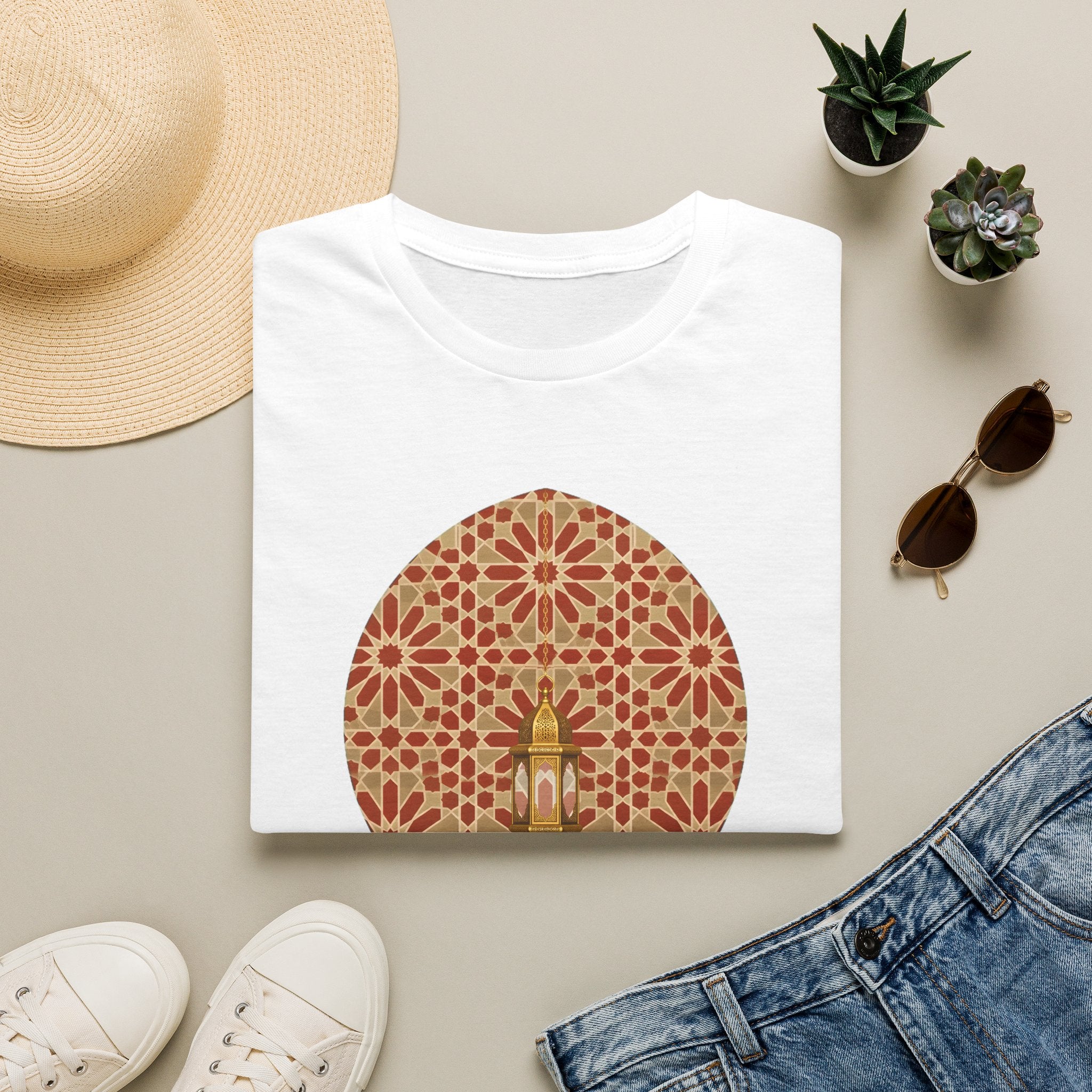 Ramadan Lantern Mosque Tee — 'Ramadan Kareem' Islamic Festival T-Shirt - LUMÏA