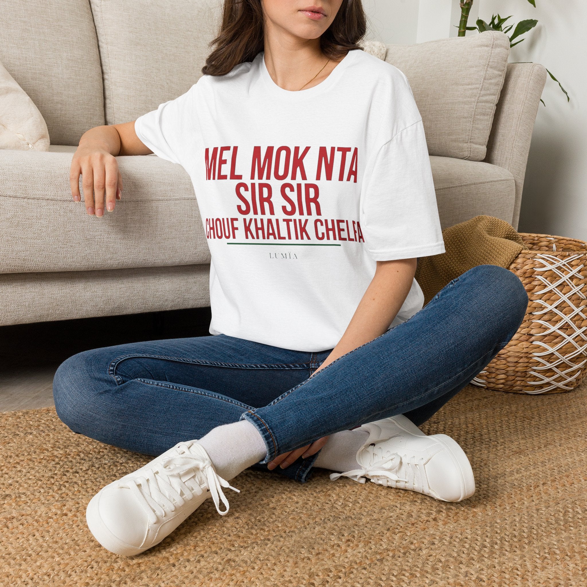 Graphic T-Shirt — Bold Red Text "MEL MOK NTA SIR SIR" Casual Tee