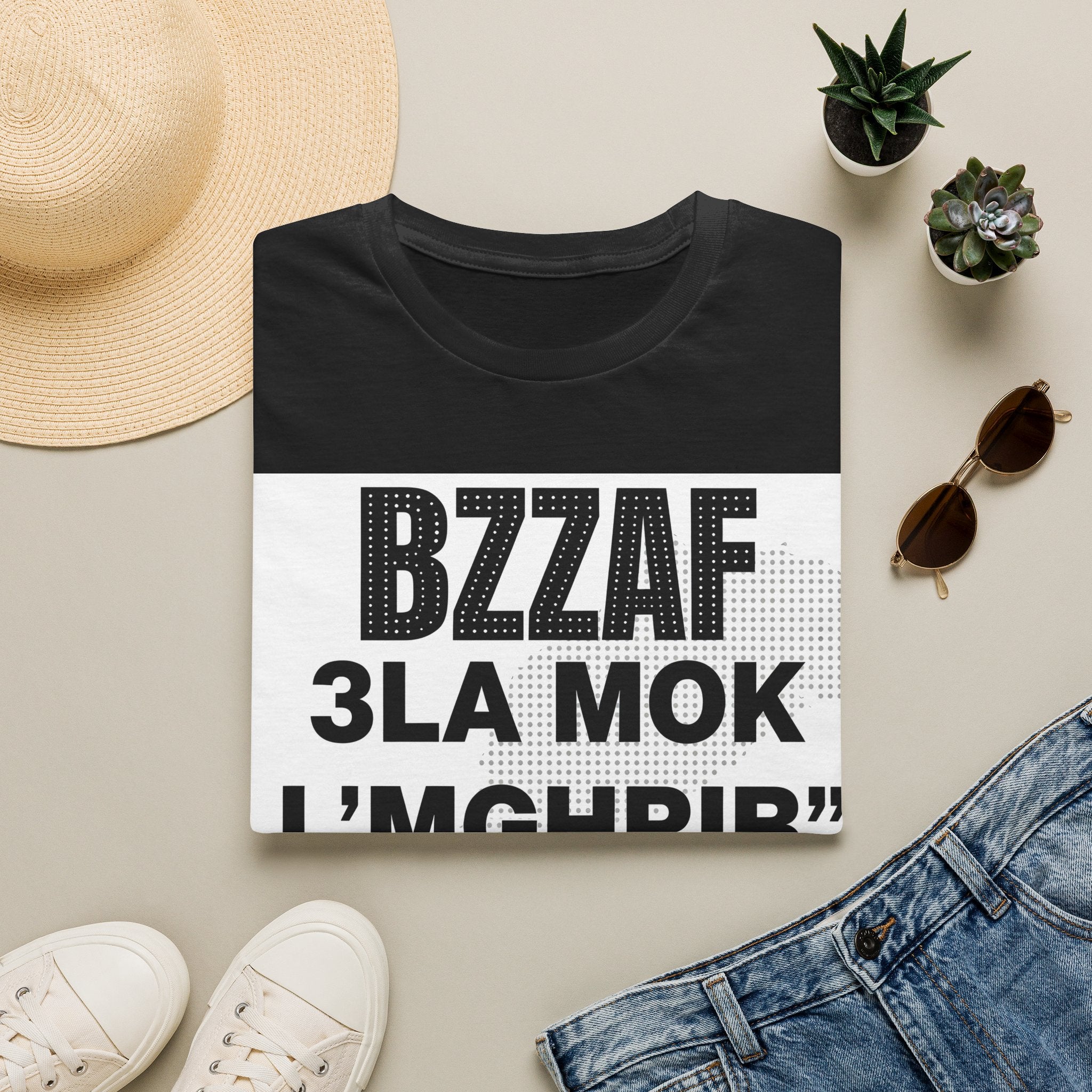 Khalini Sakta T‑Shirt — Bold Red Text Graphic Tee - LUMÏA