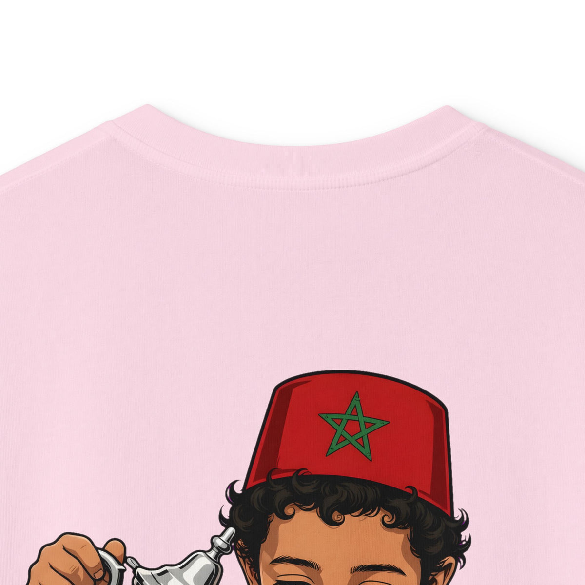 T-shirt enfant — Petit garçon servant le thé marocain (212 Rabat)