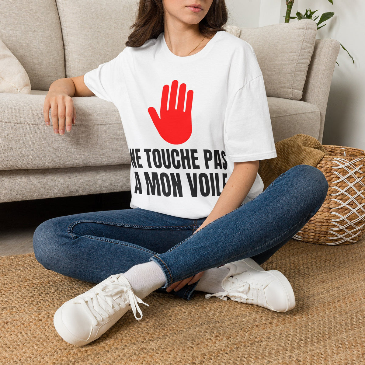 T-Shirt — « Ne Touche Pas À Mon Voile » | Édition Limitée - LUMÏA