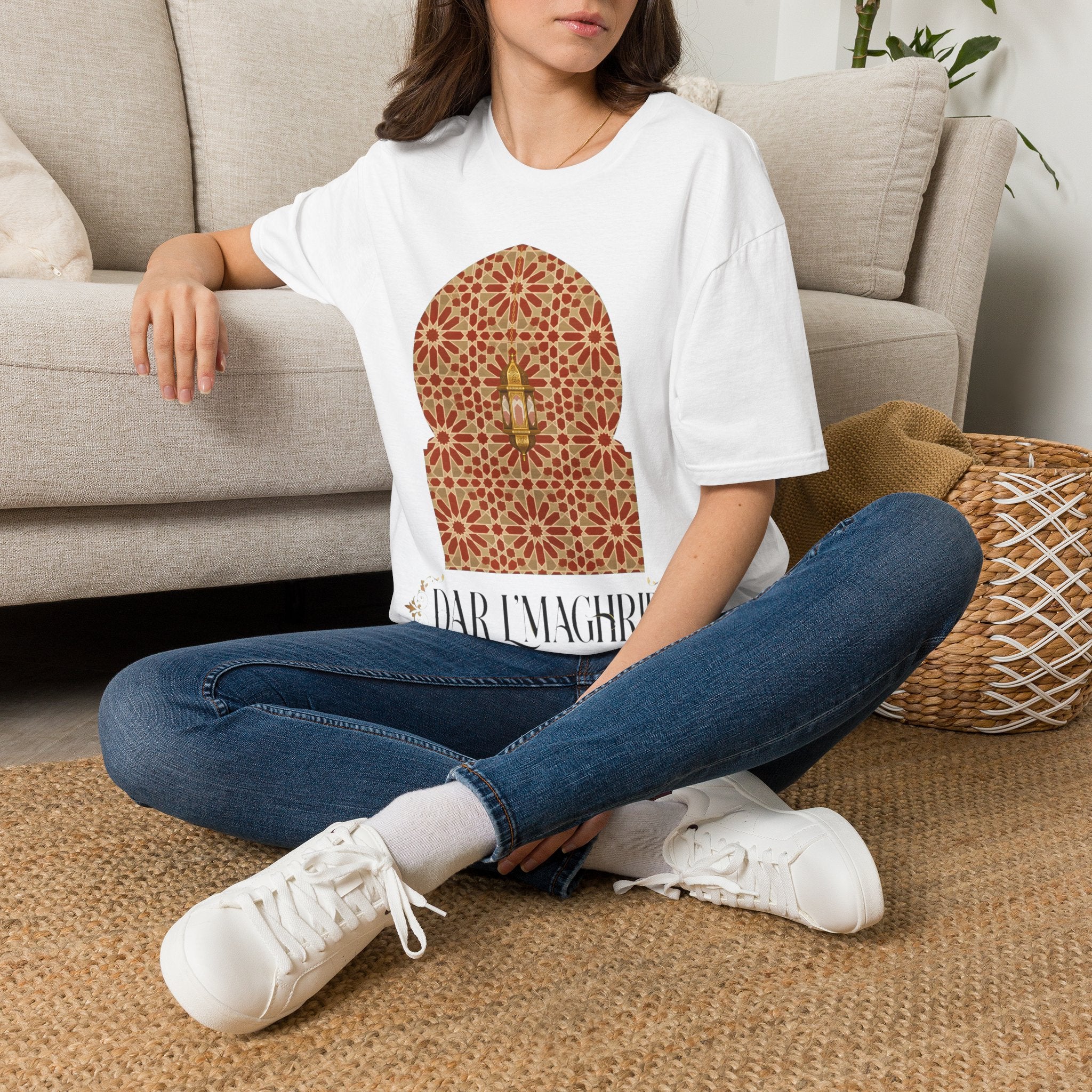 Ramadan Lantern Mosque Tee — 'Ramadan Kareem' Islamic Festival T-Shirt - LUMÏA