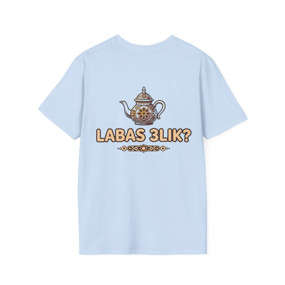 Labas 3lik ? T-Shirt Graphique Théière — Tee Cosy Salutation Lituanienne - LUMÏA