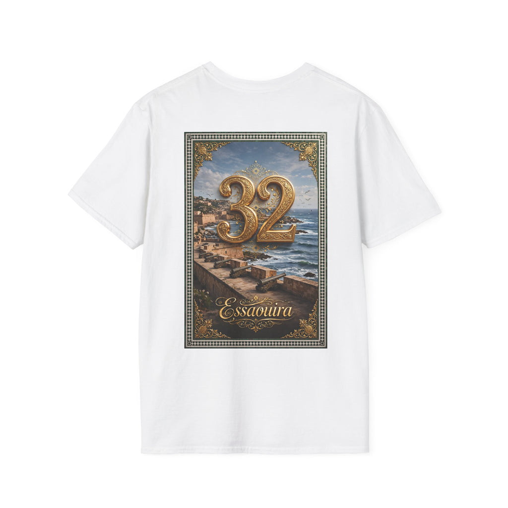 T-Shirt — Vintage '32' Seaside Graphic Tee (Escondida) - LUMÏA