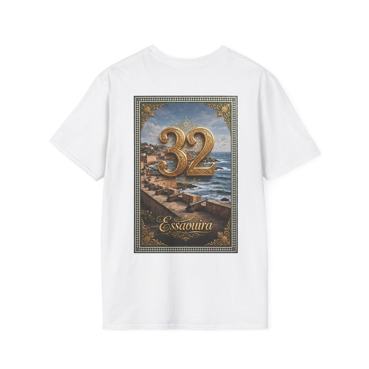 T-Shirt — Vintage '32' Seaside Graphic Tee (Escondida) - LUMÏA