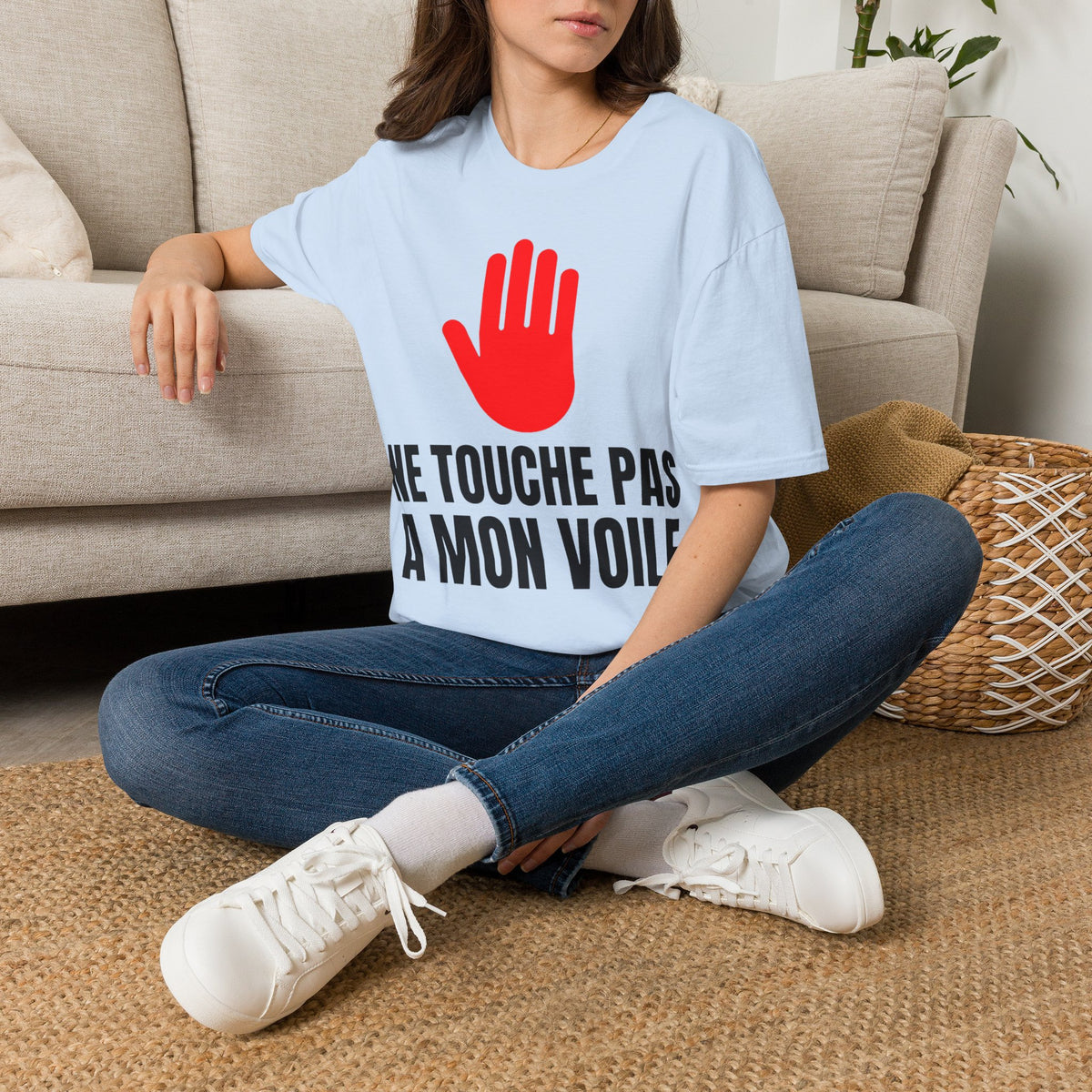 T-Shirt — « Ne Touche Pas À Mon Voile » | Édition Limitée - LUMÏA