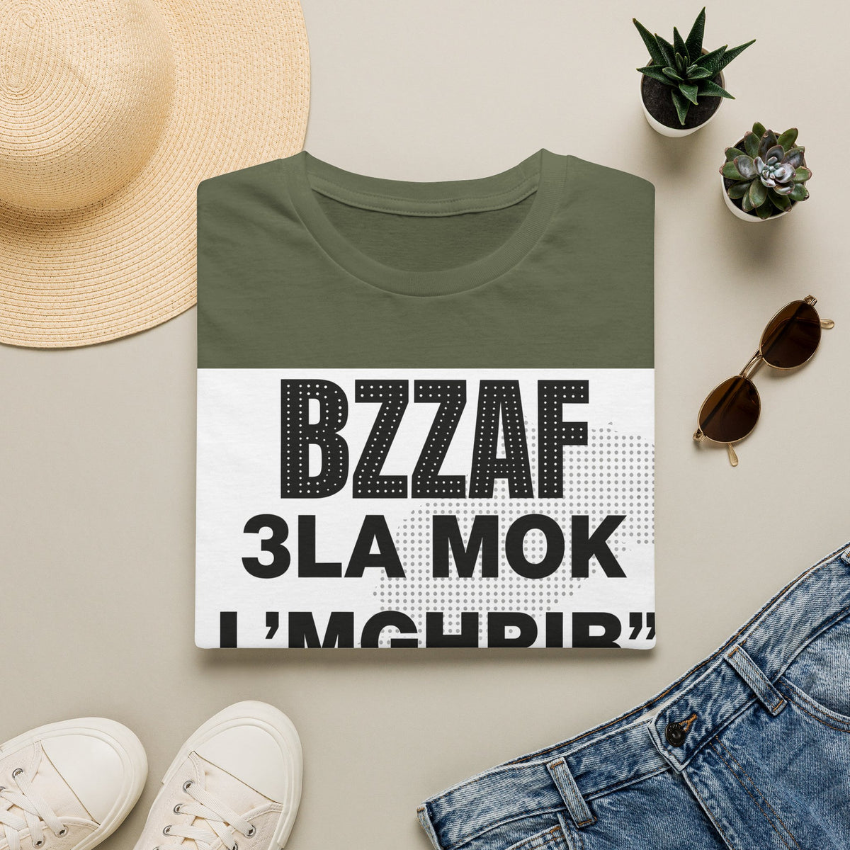 Khalini Sakta T‑Shirt — Bold Red Text Graphic Tee - LUMÏA
