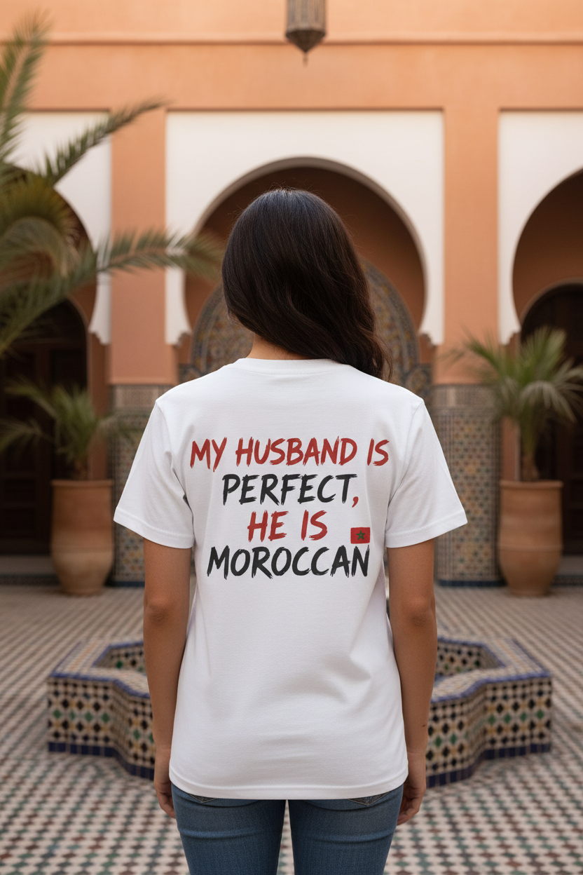Mannequin vue de dos portant le tee-shirt
